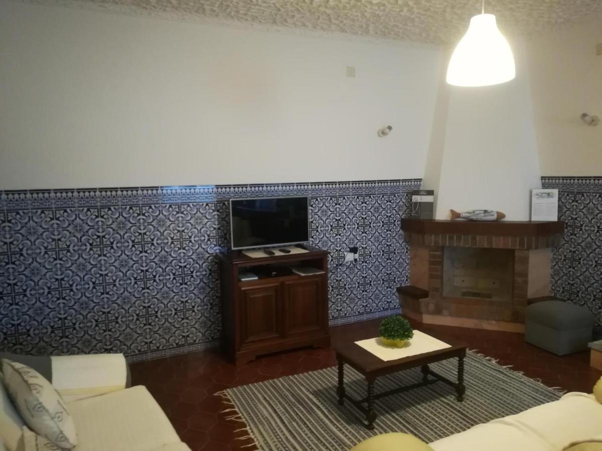 Casal Mala-Posta Villa Rio Maior Exteriör bild